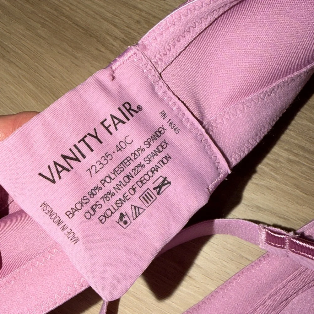 Vanity Fair Purple t-shirt bra  Women's size 40c 72335 - Picture 5 of 5